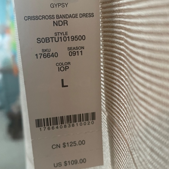 NEW BEBE Crisscross Bandage Dress - Picture 3 of 9